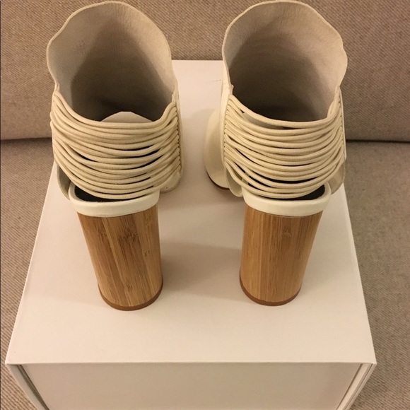 3.1 Phillip Lim Drum White Peep-Toe Sandals - Picture 8 of 9